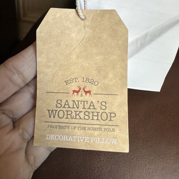 Santa's‎ Workshop Decorative Pillow Christmas Motif Feather Fill 14" x 24" NWT - Picture 11 of 12